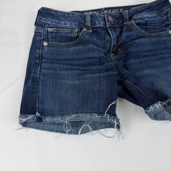 American Eagle Outfitters Womens Dark Wash Raw Hem Denim Shorts Size 4 - Picture 6 of 10